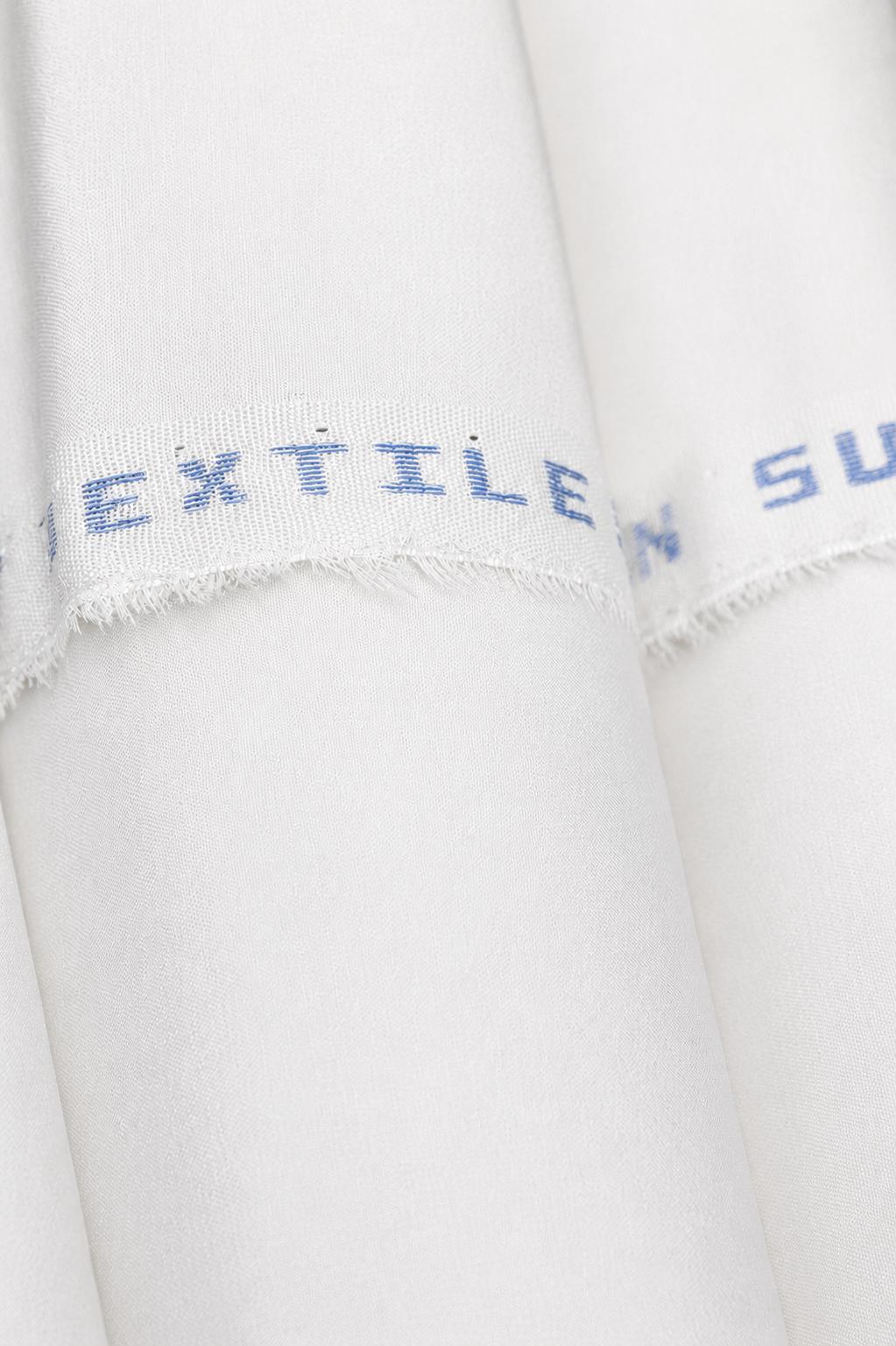 UNIVERSAL COTTON CAMBRIC | COTTON - OFF WHITE