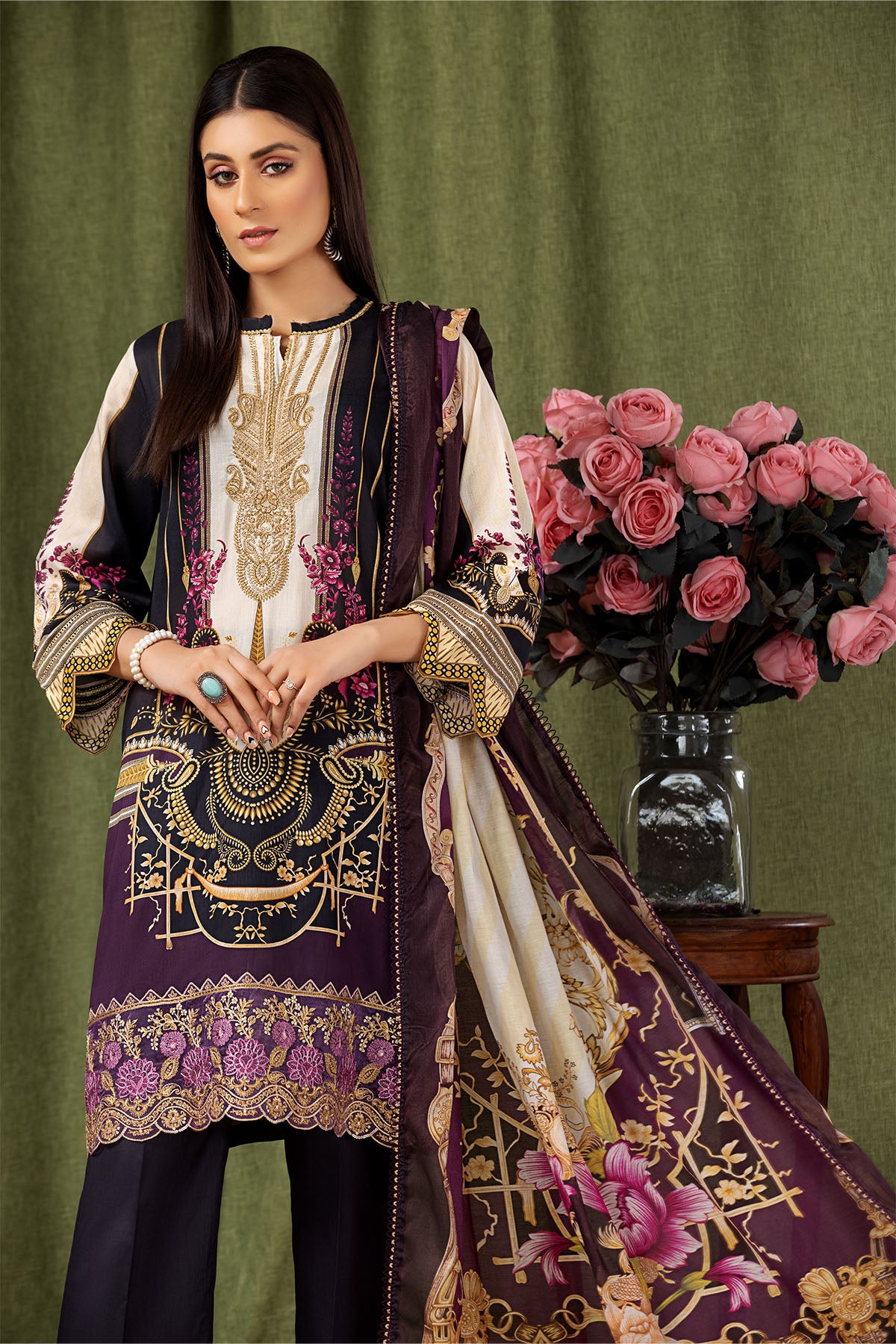 3 Piece Universal Digital Embroidered - 137