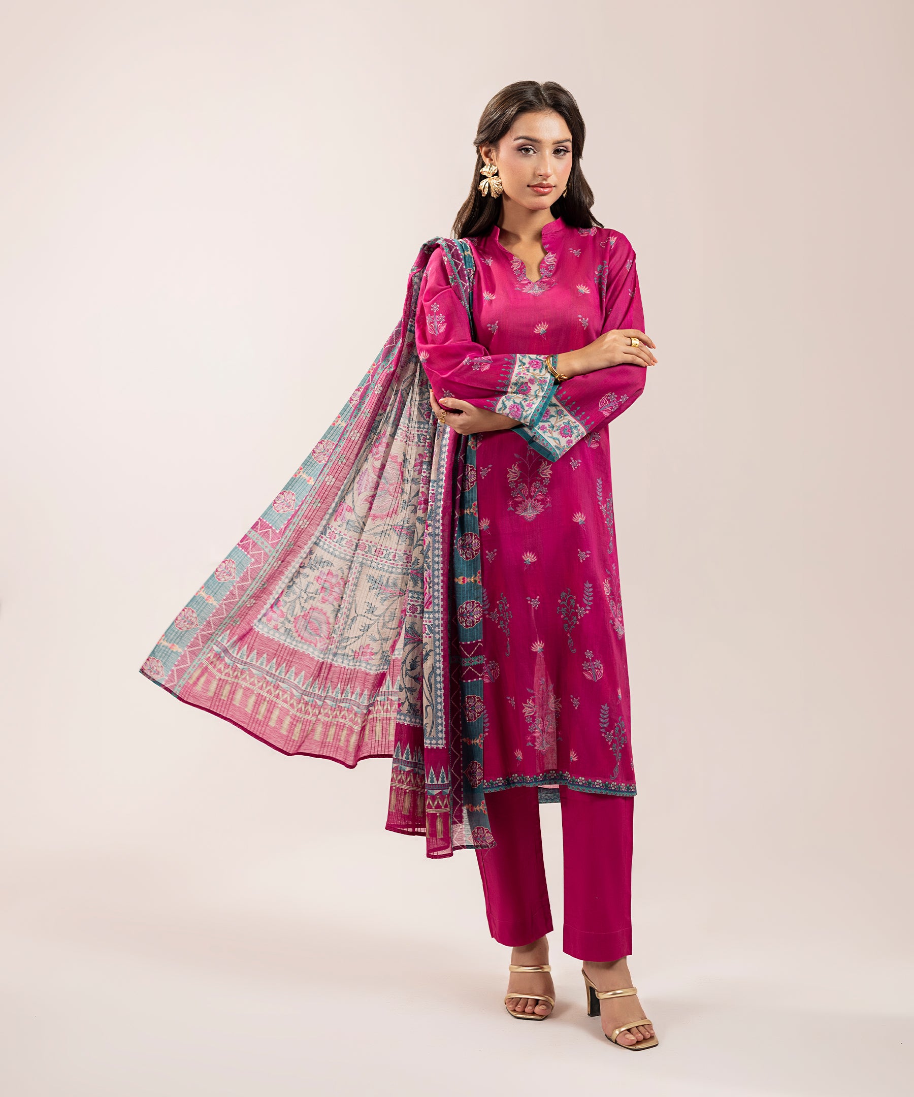 3PC Capital Lawn 2201 - 01
