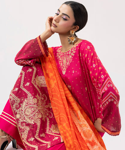 Women Printed Embroidered 3 Piece Suit - UDE202