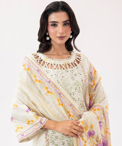 Women Printed Embroidered 3 Piece Suit - UDE203
