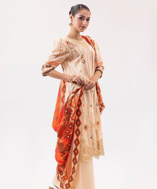 Women Printed Embroidered 3 Piece Suit - UDE205