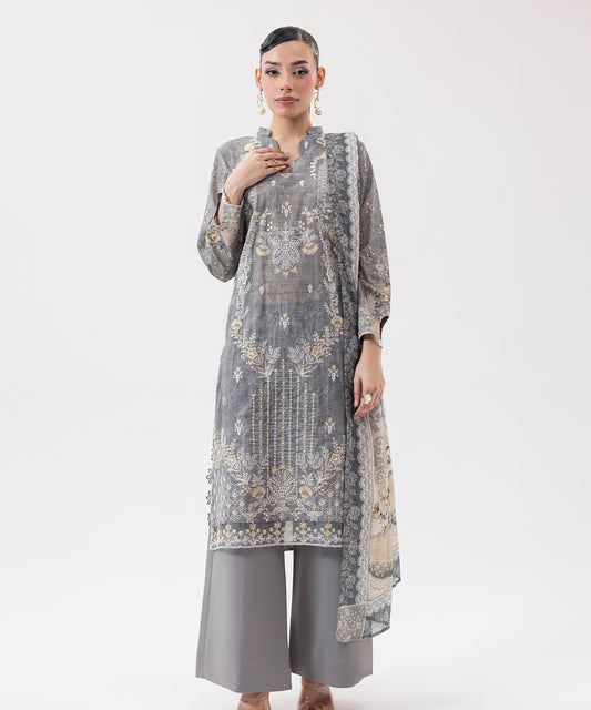 Women Printed Embroidered 3 Piece Suit - UDE208
