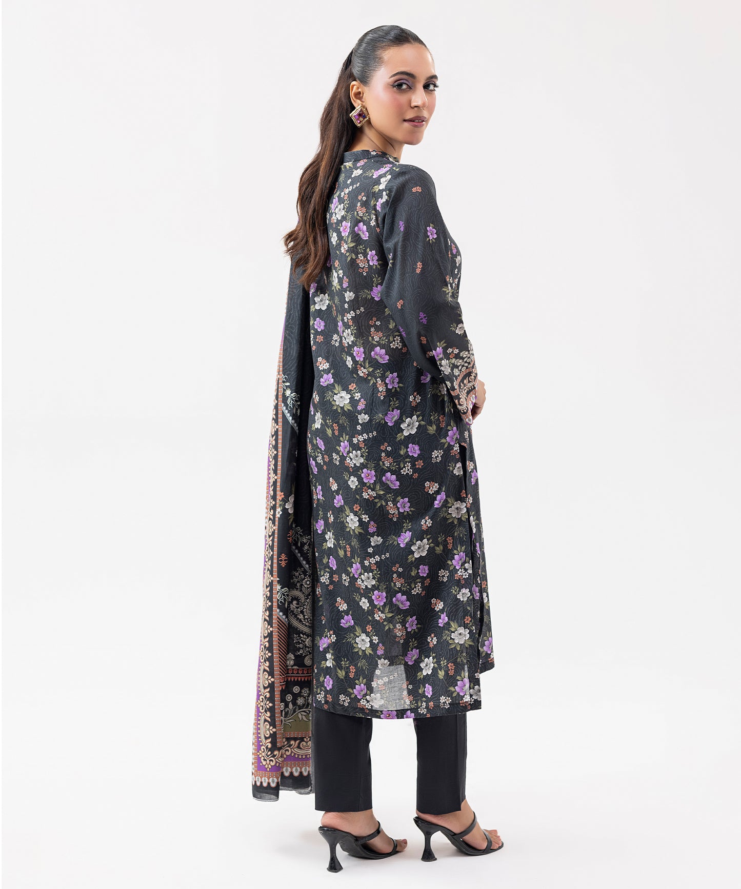 3PC Capital Lawn 2212