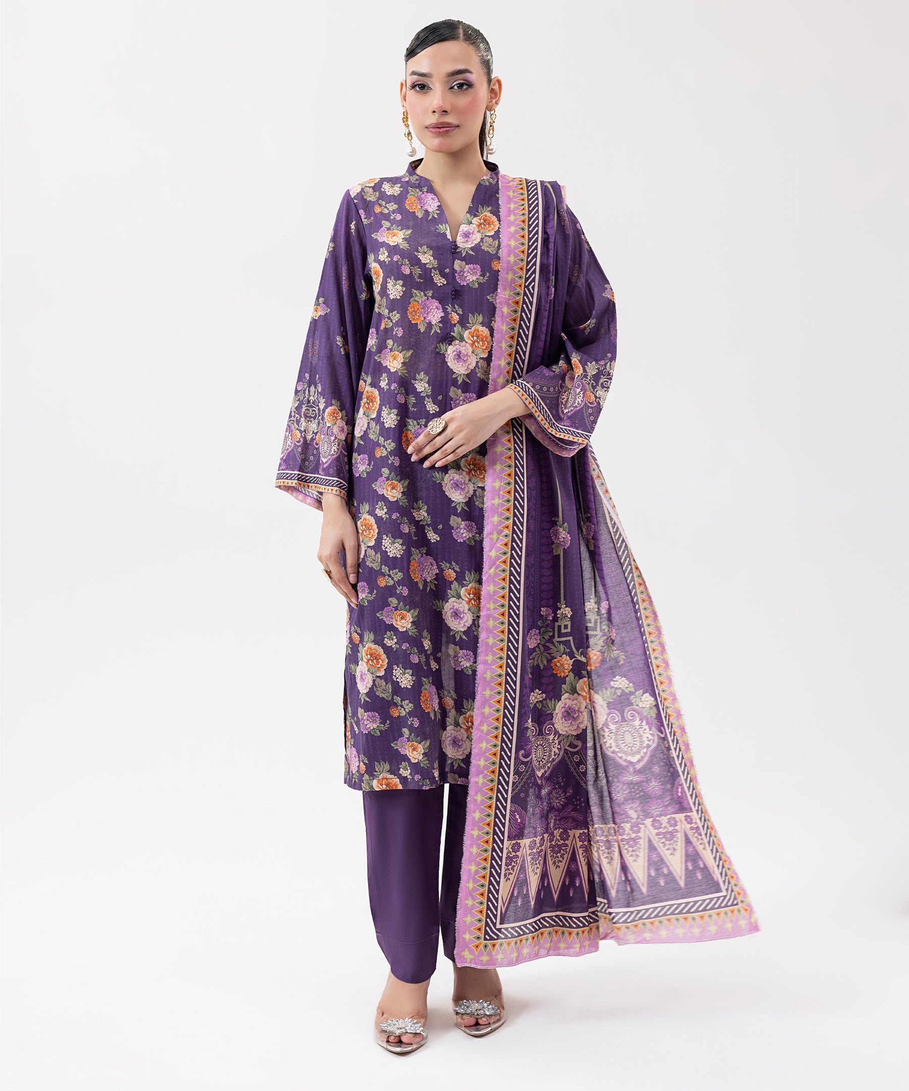 3PC Capital Lawn 2219