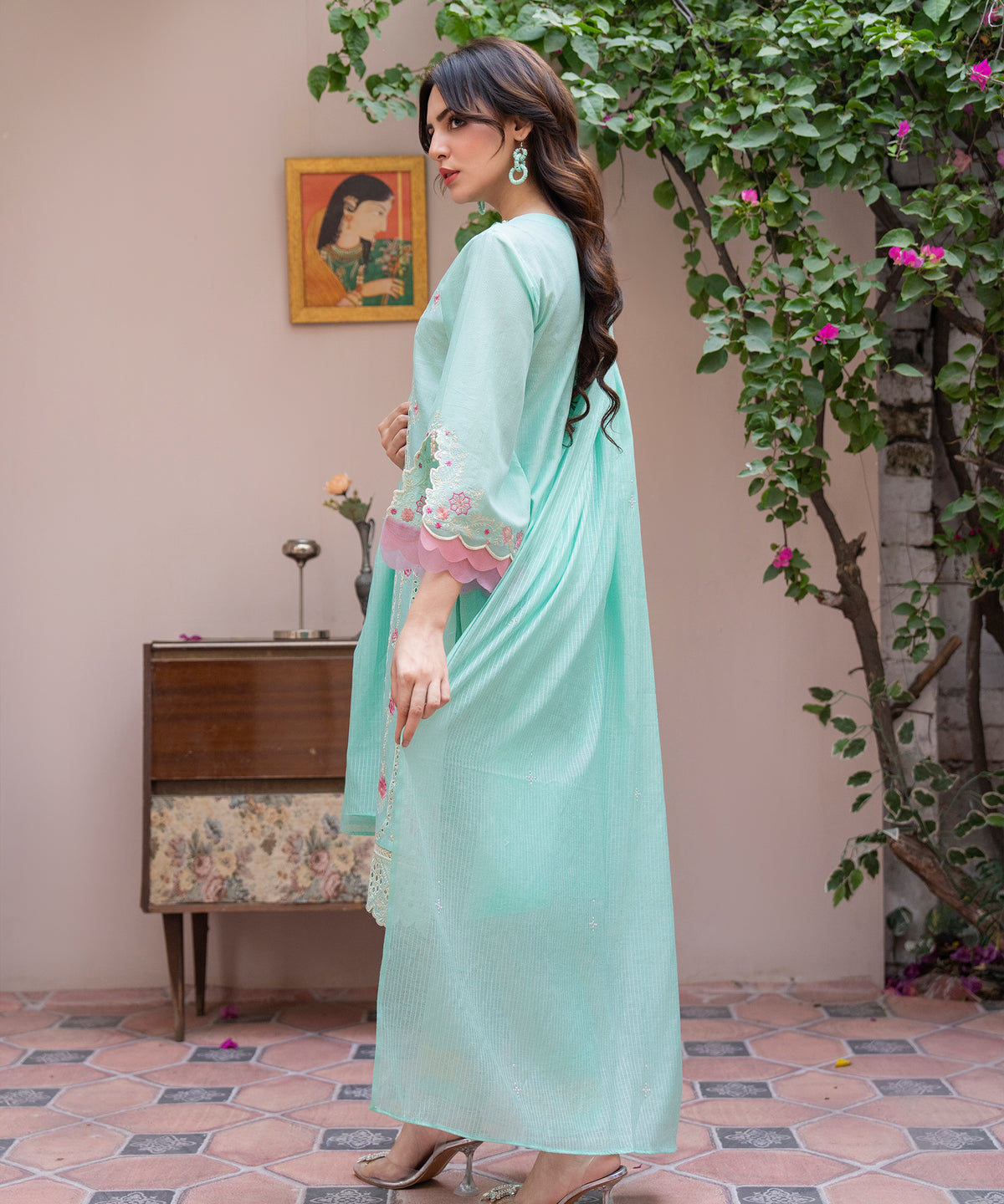 Women Solid Embroidered 3 Piece Suit - UDE234