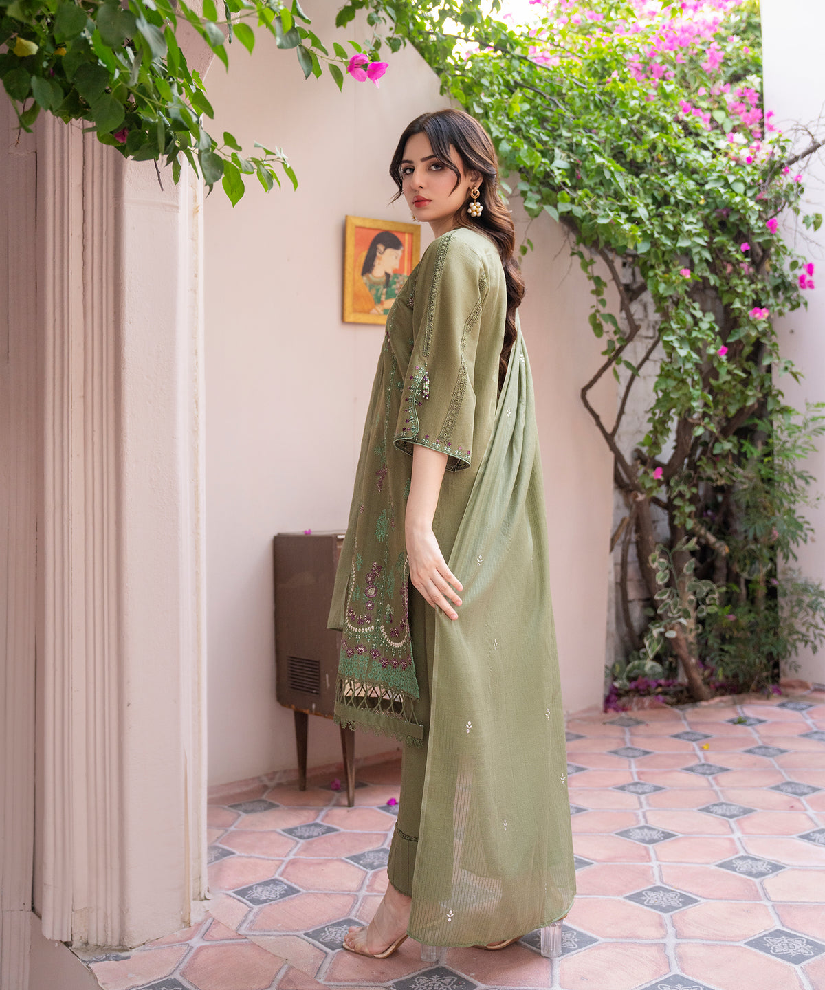 Women Solid Embroidered 3 Piece Suit - UDE235