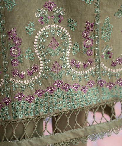 Women Solid Embroidered 3 Piece Suit - UDE235