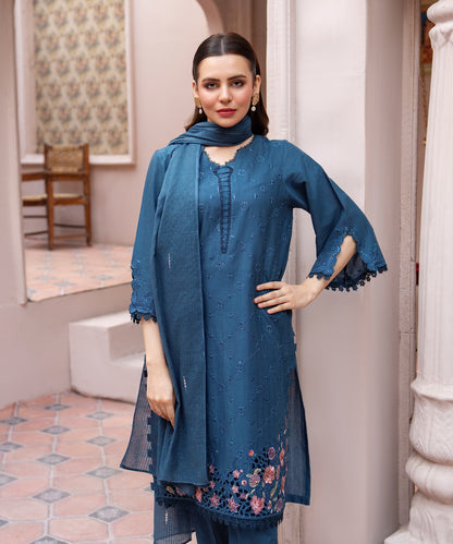 Women Solid Embroidered 3 Piece Suit - UDE237