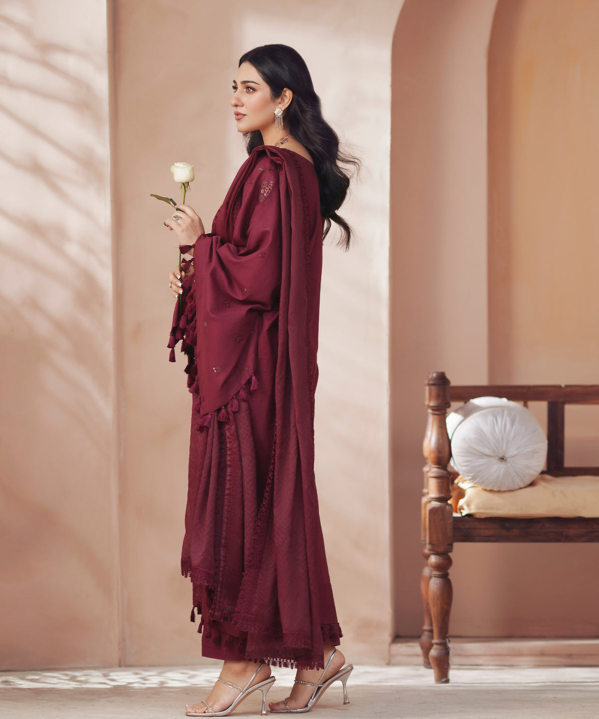 Women Solid Embroidered 3 Piece Suit - UDE251