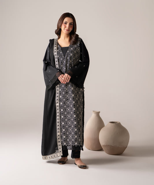Women Solid Embroidered 3 Piece Suit - UDE253