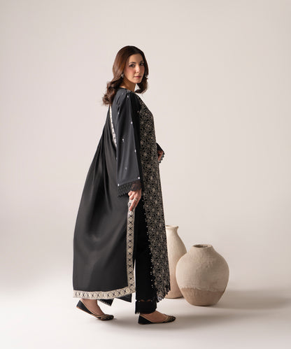 Women Solid Embroidered 3 Piece Suit - UDE253