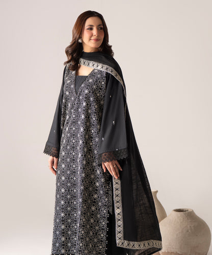Women Solid Embroidered 3 Piece Suit - UDE253