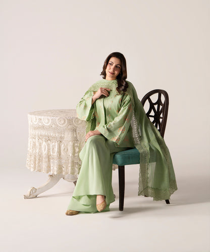 Women Solid Embroidered 3 Piece Suit - UDE254