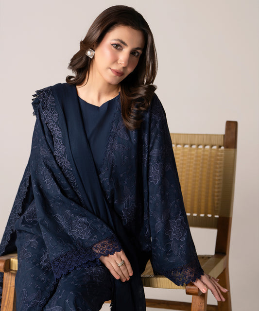 Women Solid Embroidered 3 Piece Suit - UDE257