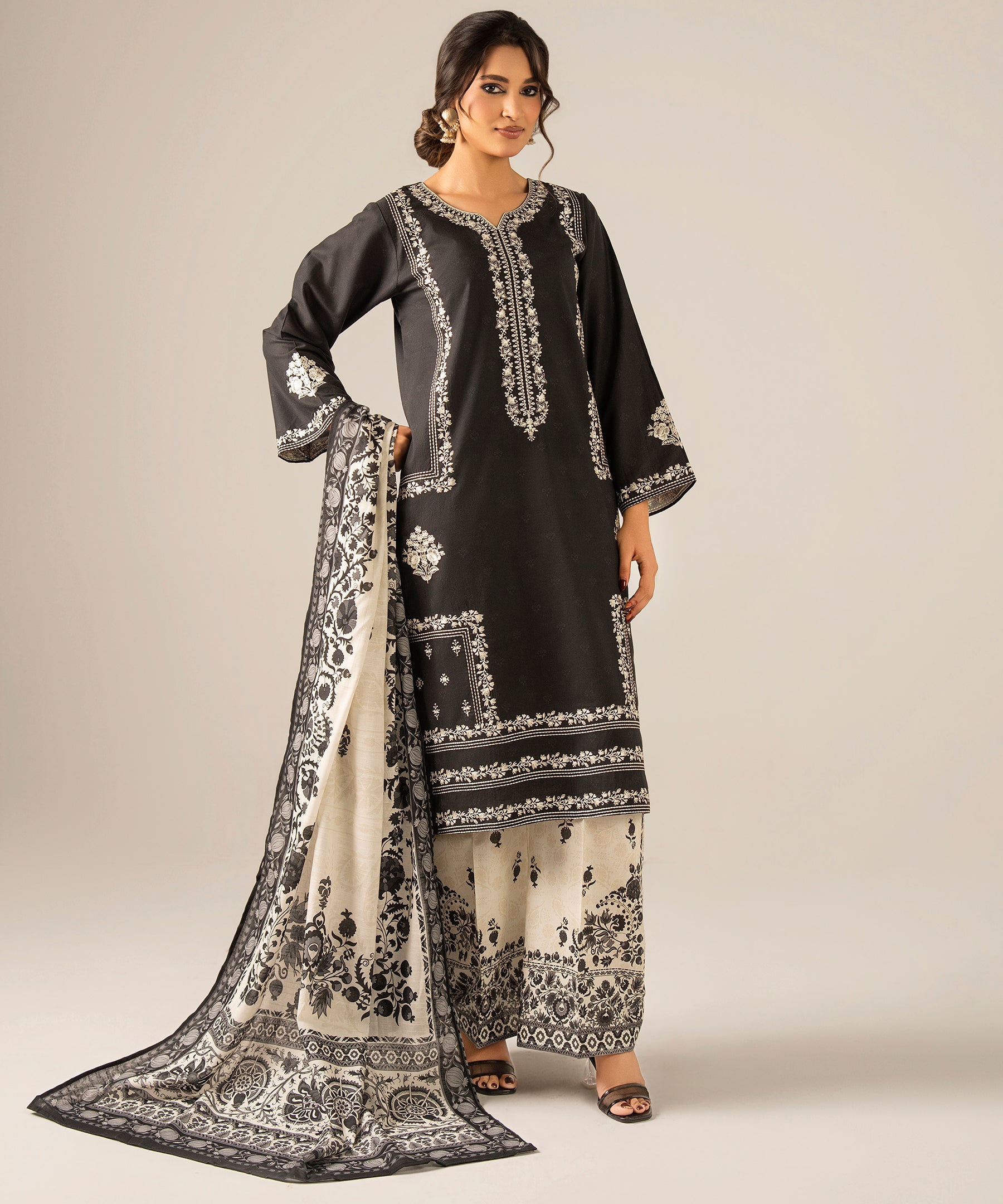 3PC Printed Embroidered Khaddar - 2606