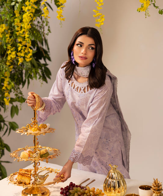 Women Printed Embroidered 3 Piece Suit - UDE261