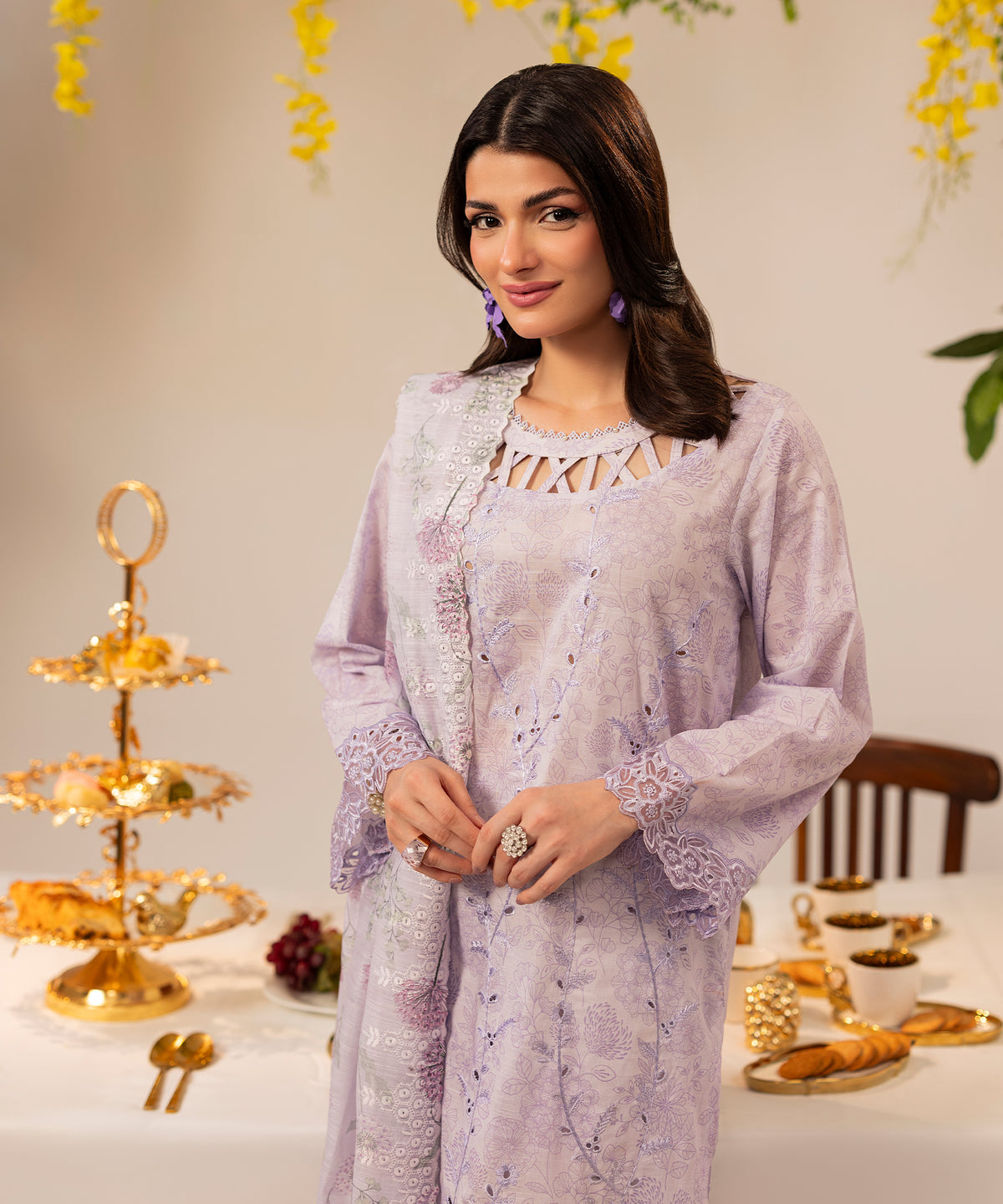 Women Printed Embroidered 3 Piece Suit - UDE261