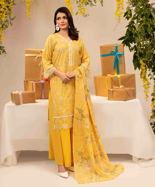 Women Printed Embroidered 3 Piece Suit - UDE263