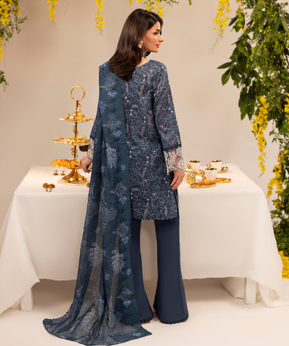 Women Printed Embroidered 3 Piece Suit - UDE264