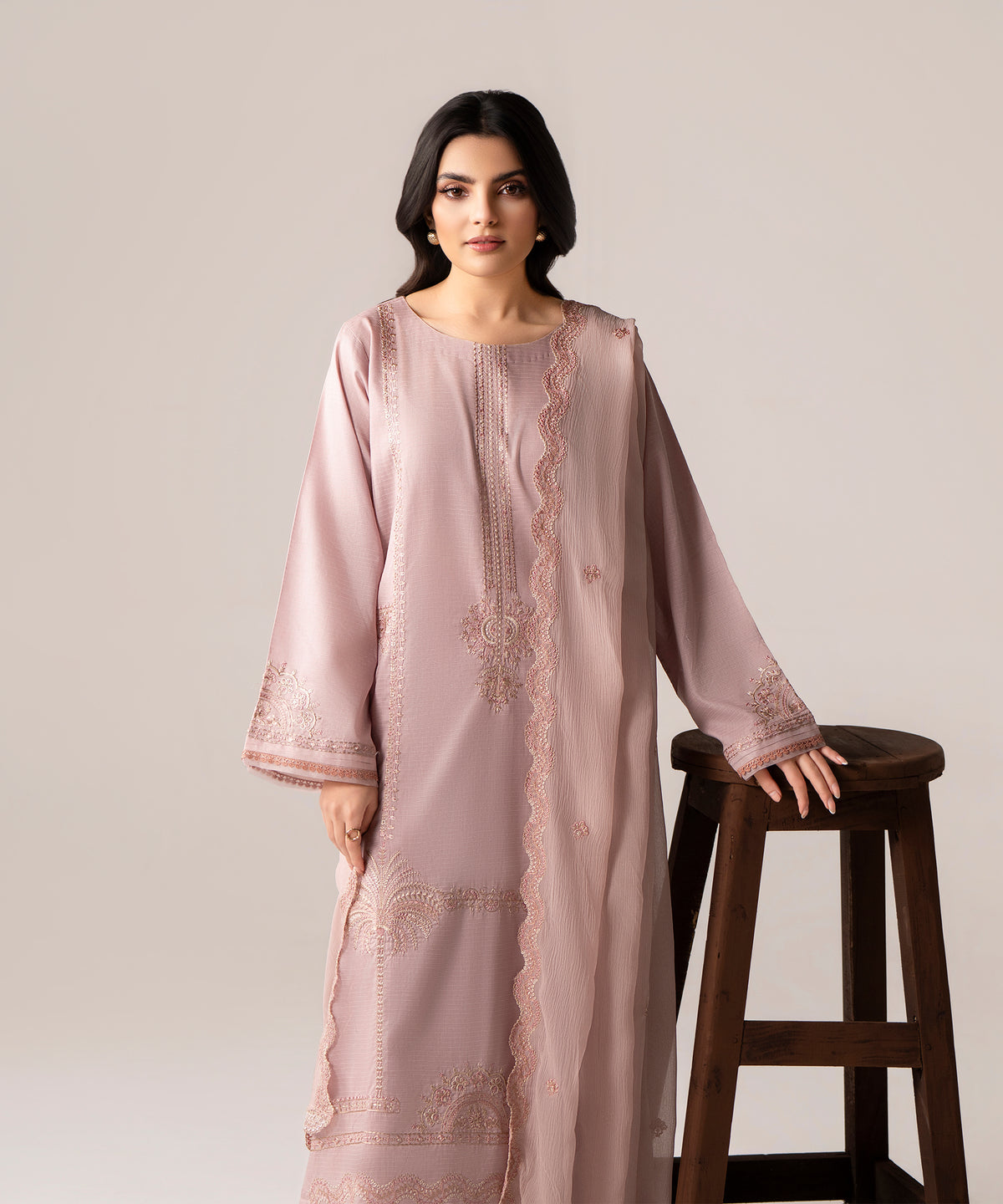 Women Solid Embroidered 3 Piece Suit - UDE273