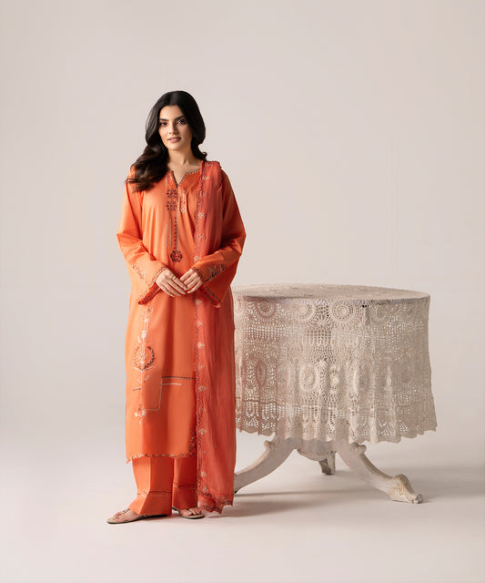 Women Solid Embroidered 3 Piece Suit - UDE278