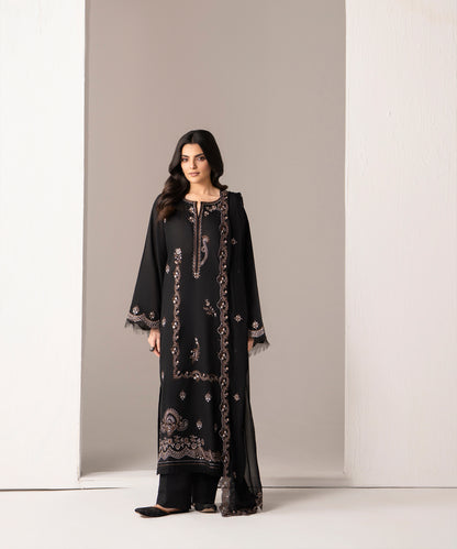 Women Solid Embroidered 3 Piece Suit - UDE279