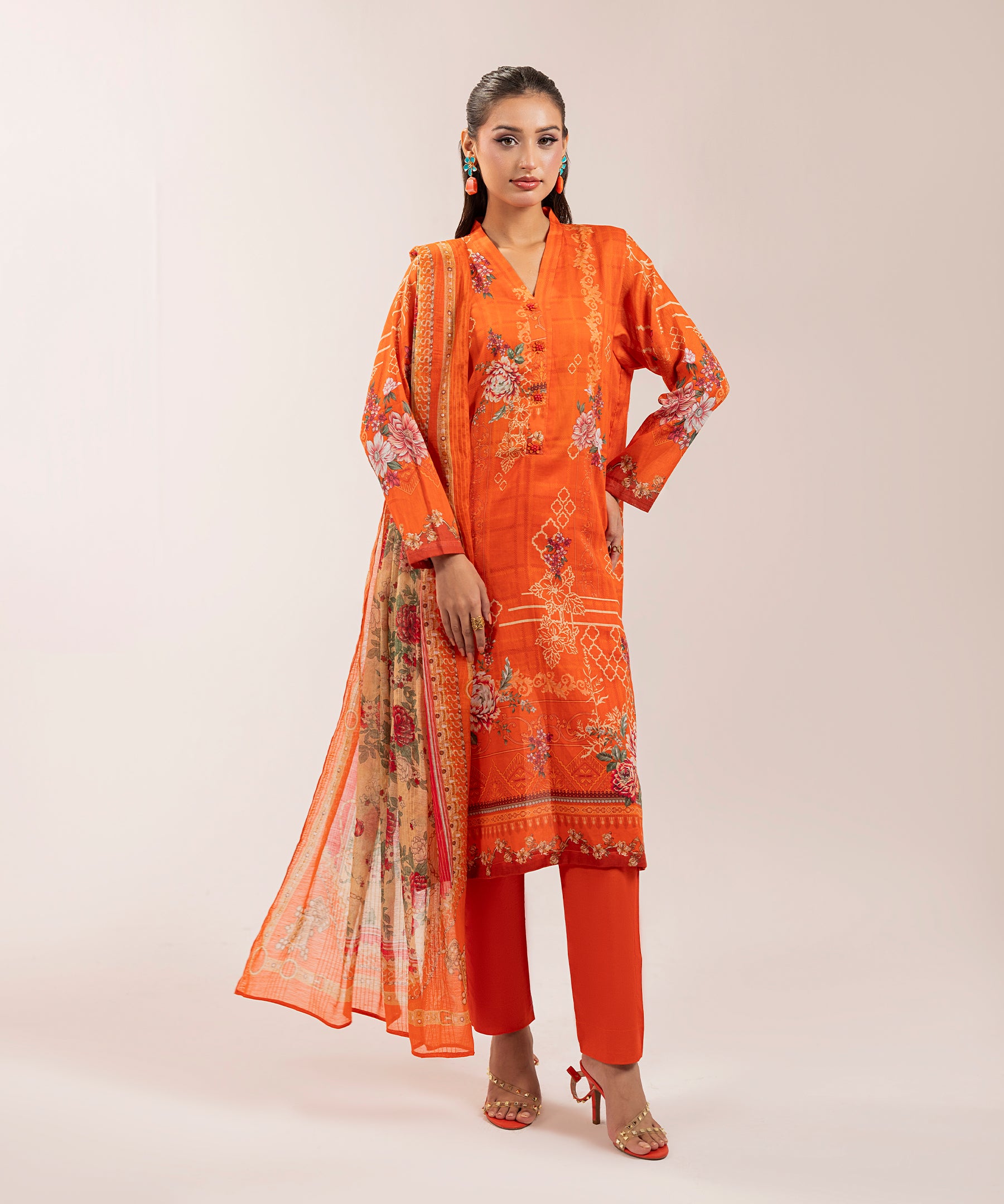 3PC Capital Lawn 2206 - 06