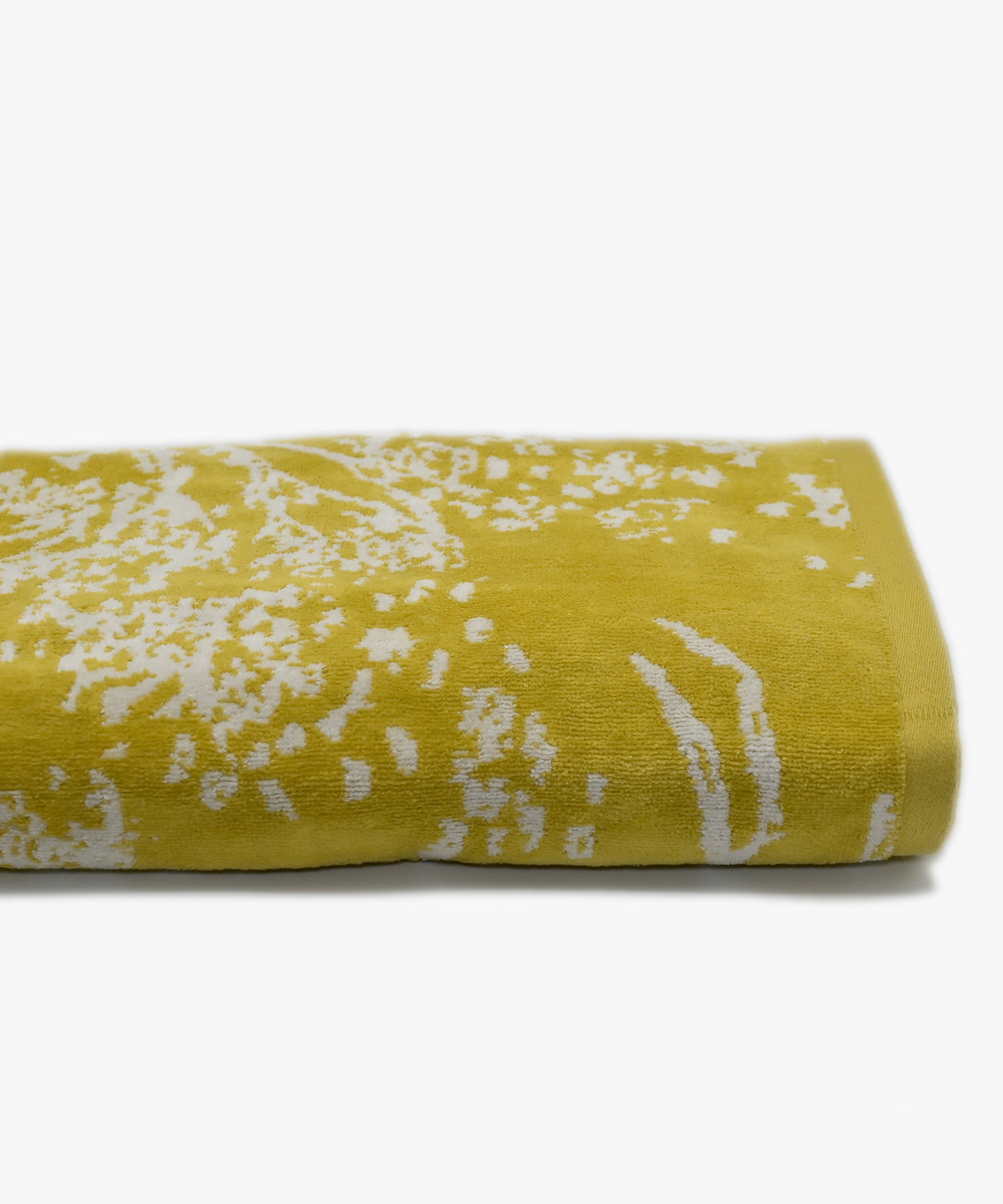 Yarn Dyed Velour Bath Towel - YLW