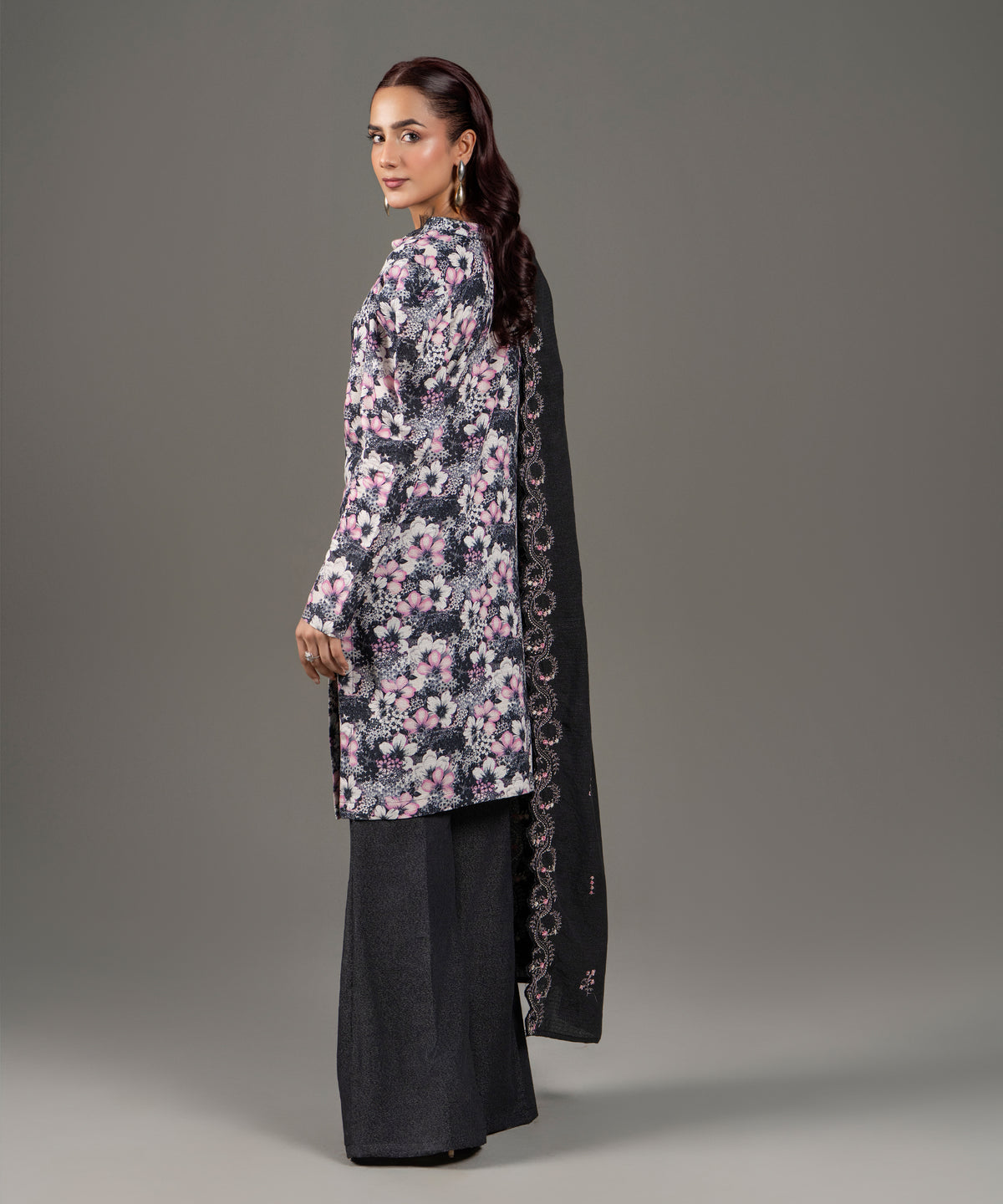 Women Printed Embroidered 3 Piece Suit - CLK636