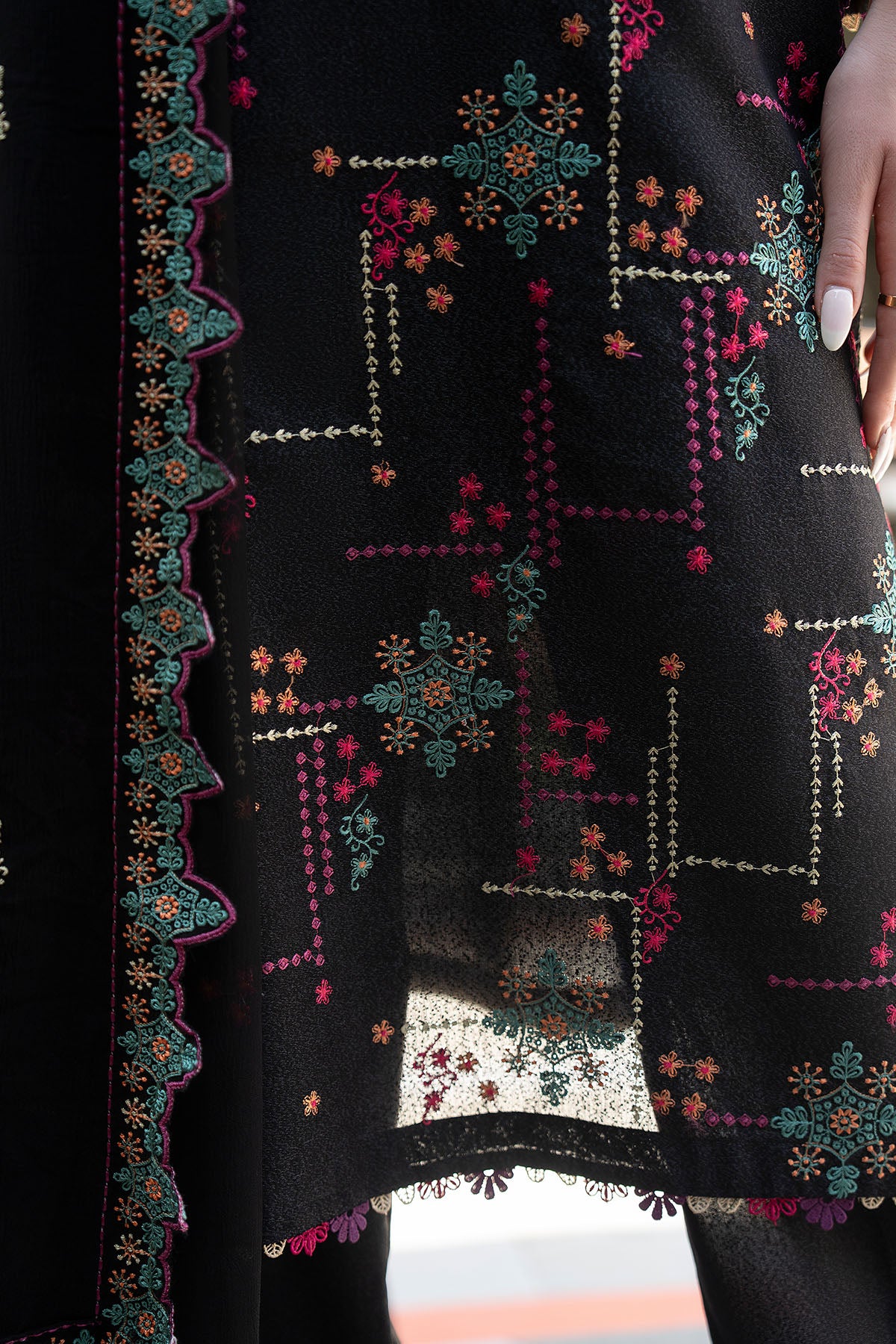 Women Solid Embroidered 3 Piece Suit - ATY003