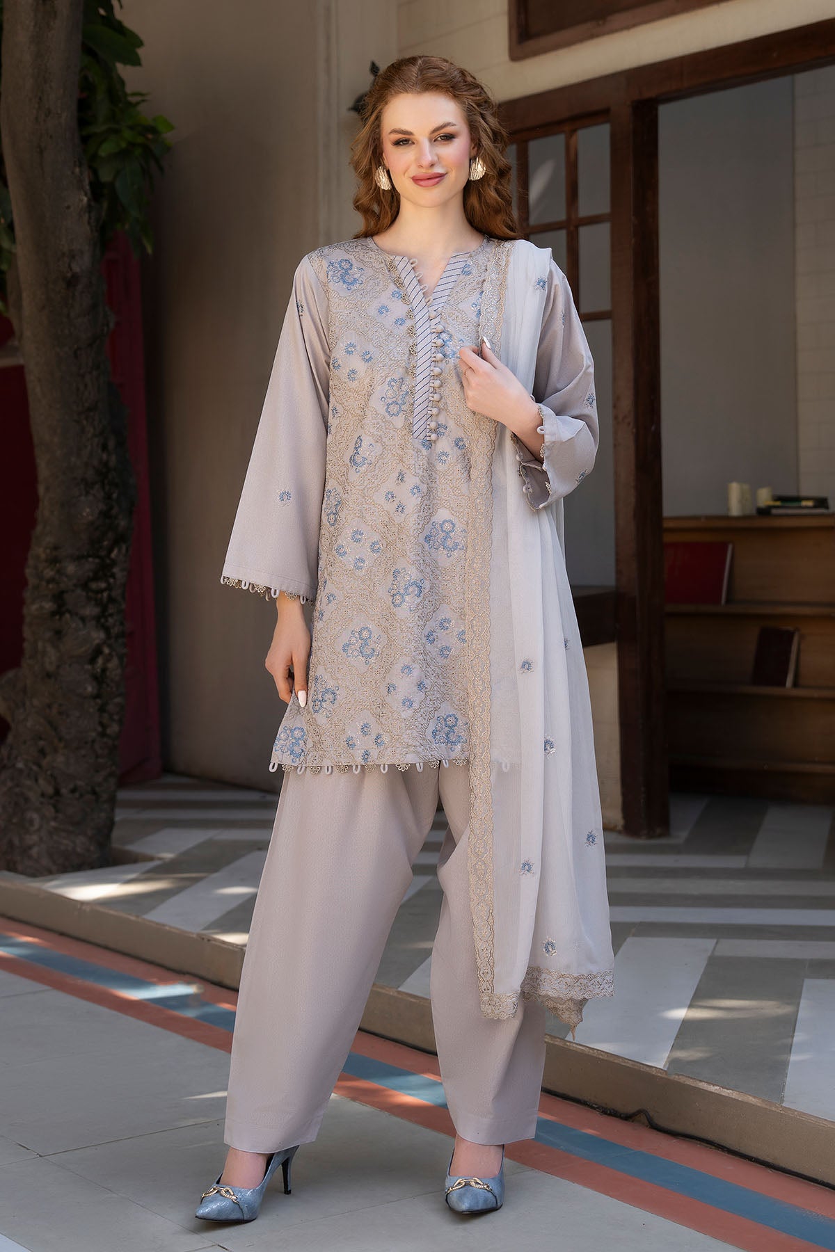 Women Solid Embroidered 3 Piece Suit - ATY009