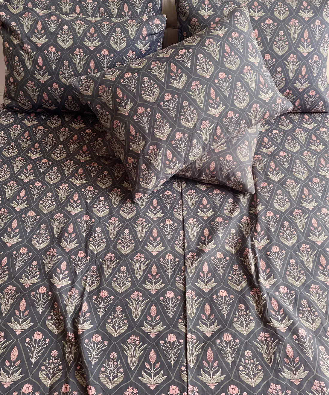 PLATINUM BED SET - 24