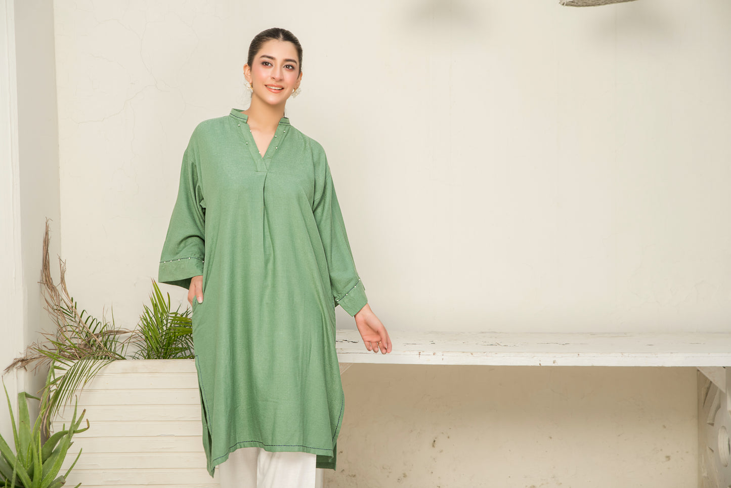 Women Solid Shirt - LDS1001
