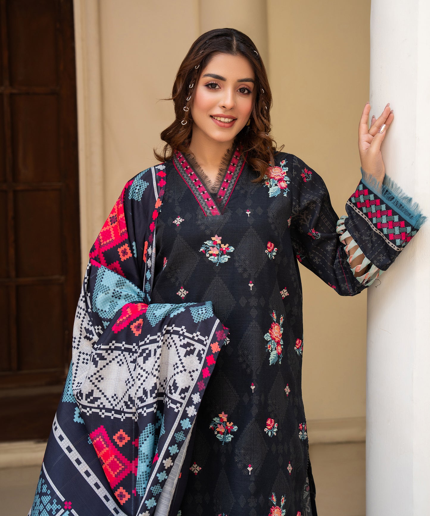 Women Printed Embroidered 3 Piece Suit - CLAC45