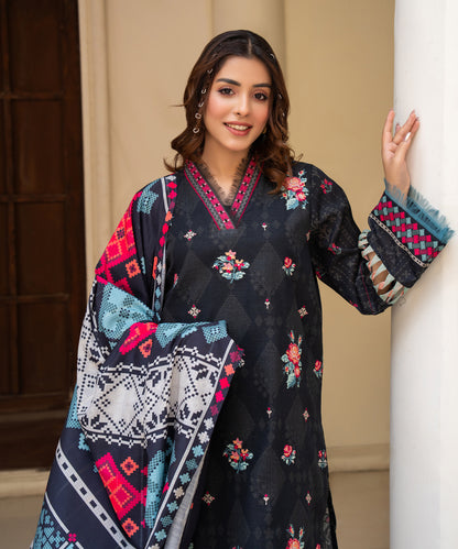 Women Printed Embroidered 3 Piece Suit - CLAC45