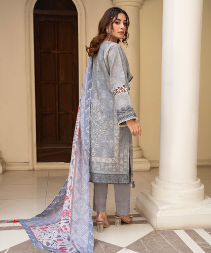 Women Printed Embroidered 3 Piece Suit - CLAC46
