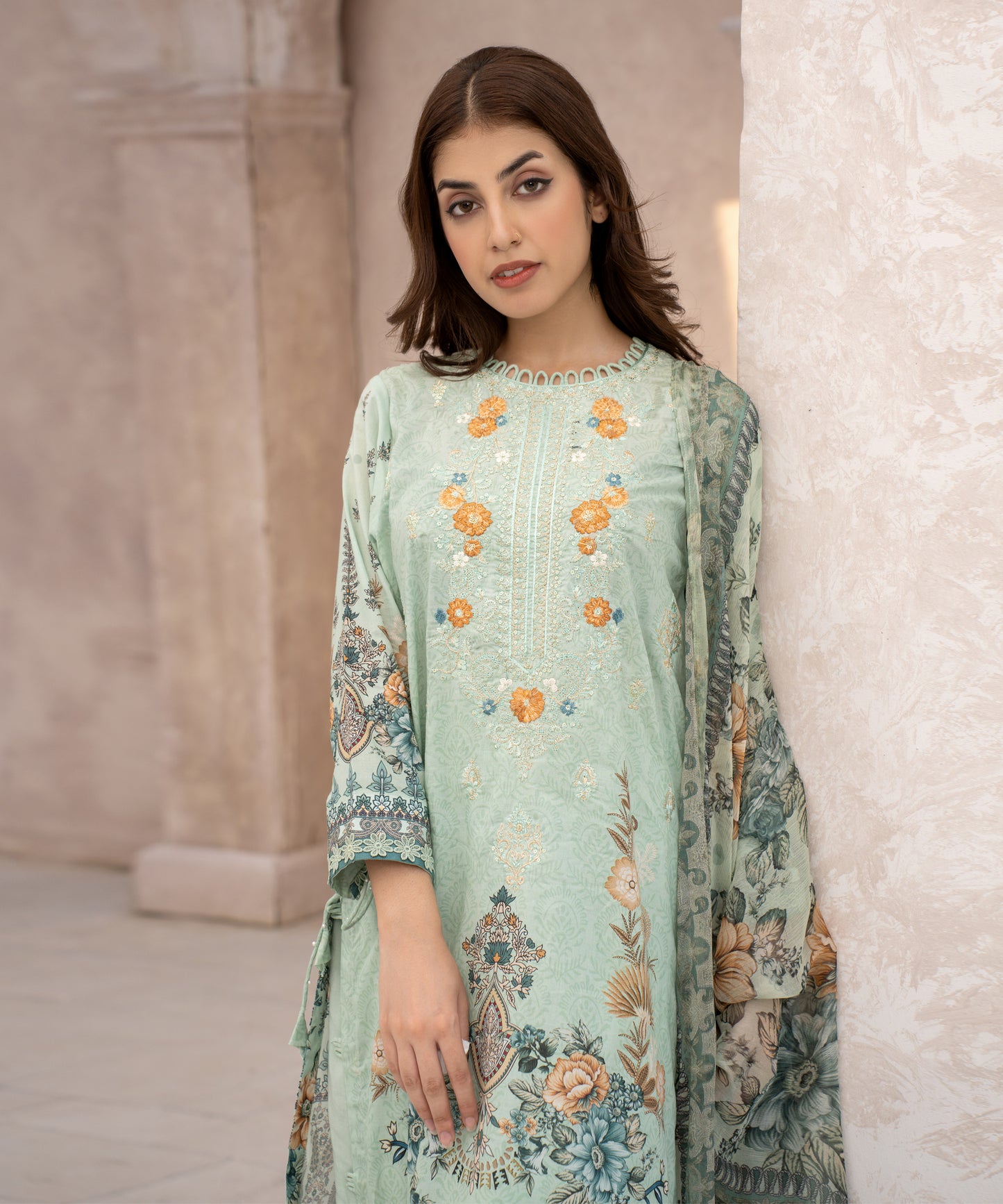 Women Printed Embroidered 2 Piece Suit - CLC557