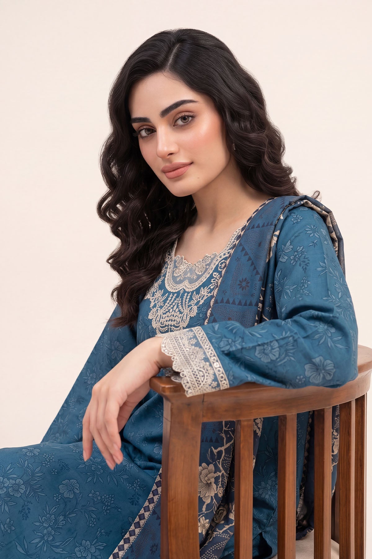 Women Embroidered 3 Piece Suit - CLC093