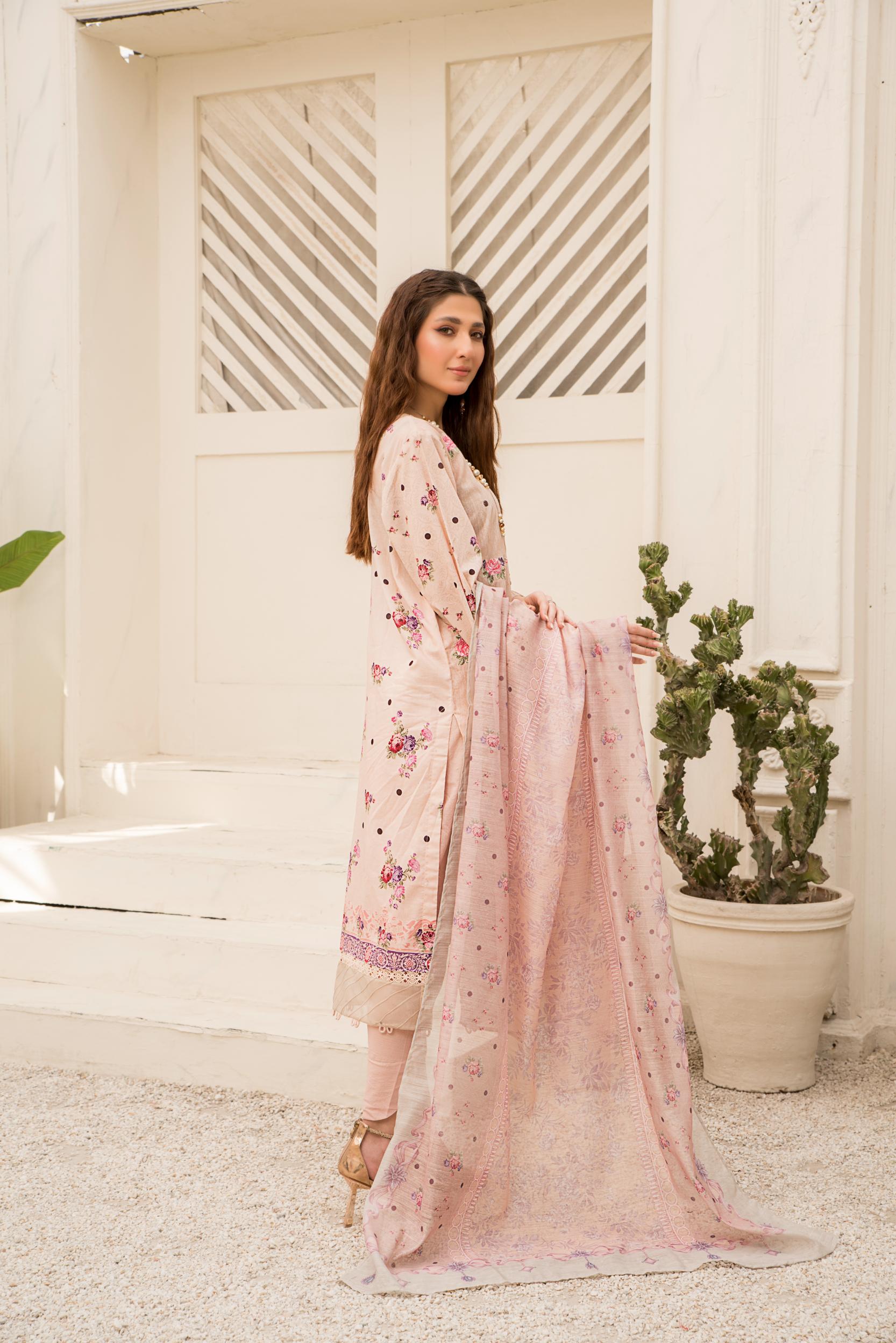 2PC Embroidered Suit - Classic 558
