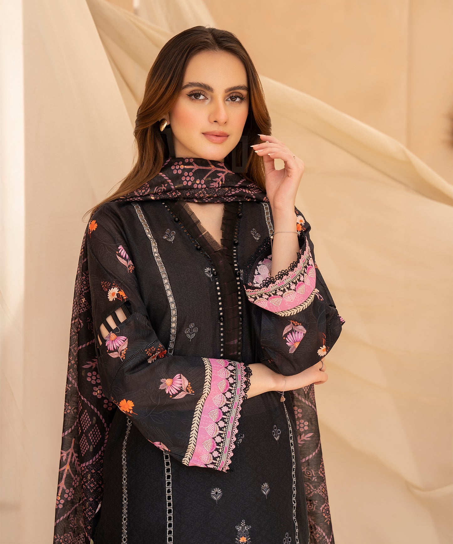 Women Printed Embroidered 3 Piece Suit - CLC064