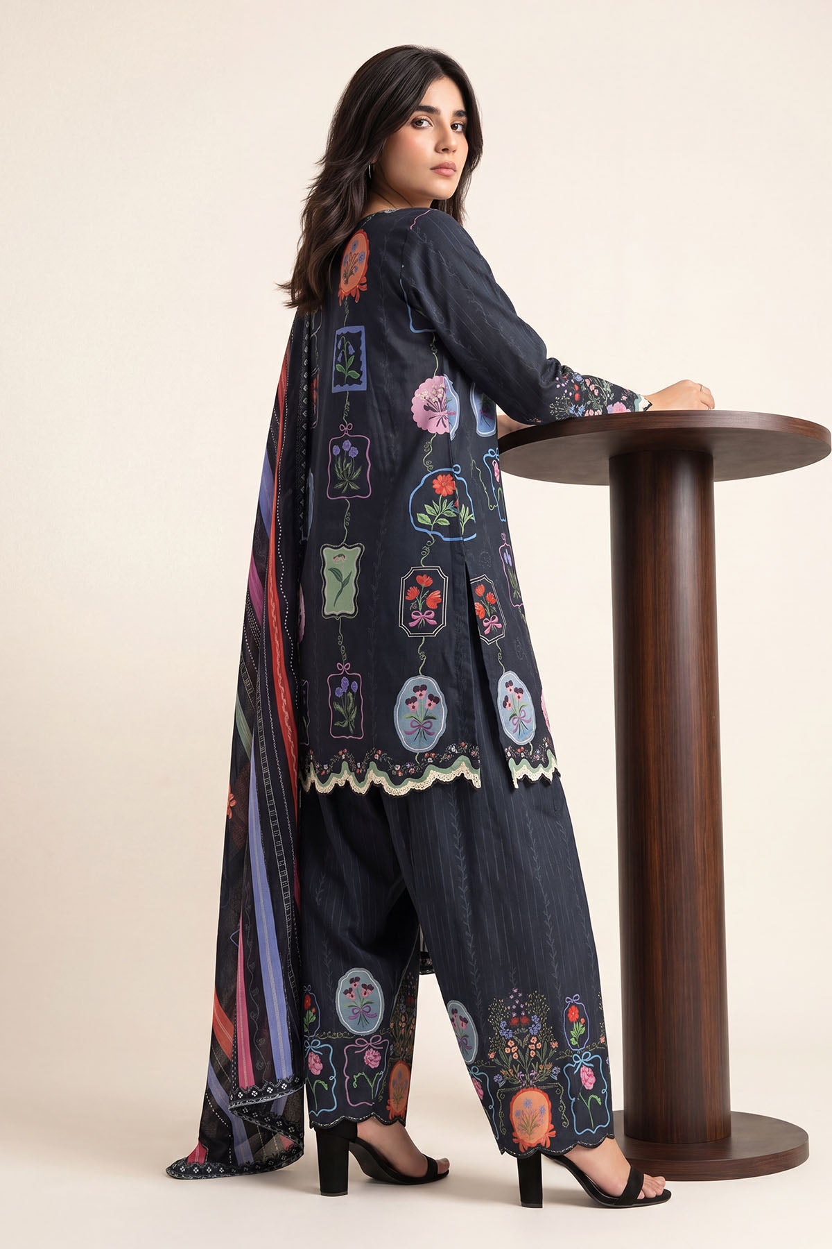 Women Printed 3 Piece Suit - DTD160