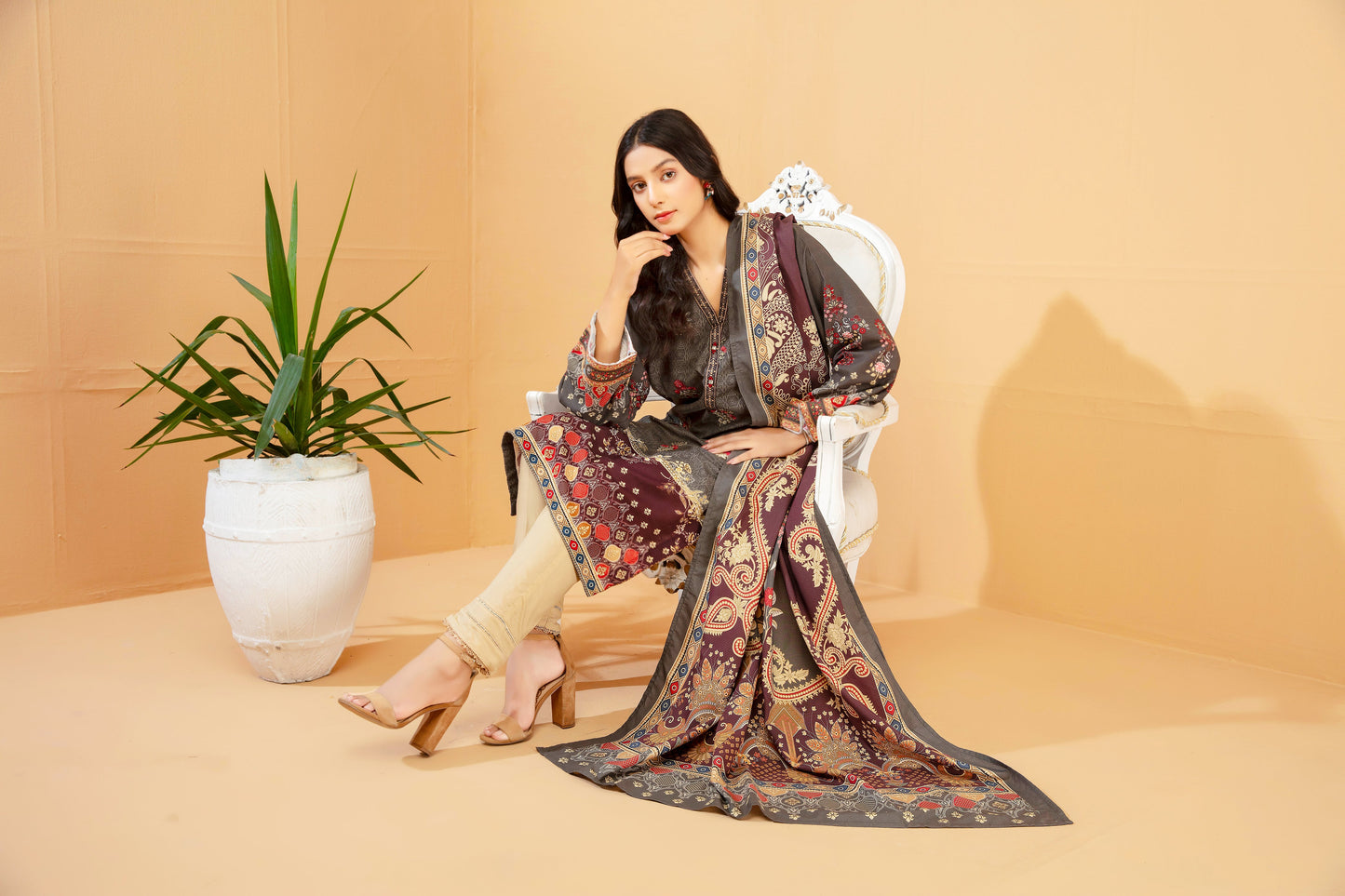 Women Printed Embroidered Shirt - LDS847