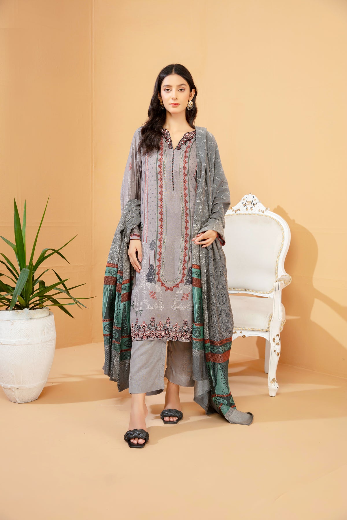 Women Printed Embroidered 3 Piece Suit - LDS851