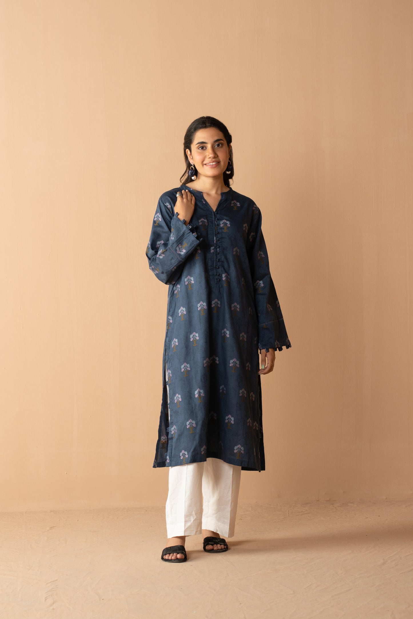 Women Solid Shirt - LDS876