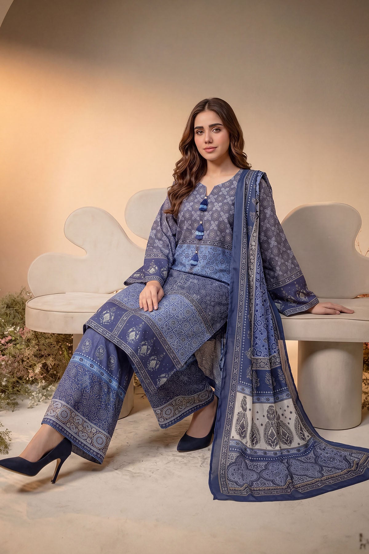 Women 3 Piece Printed Suit - DTD182
