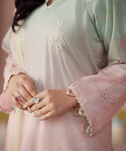 Women Solid Embroidered 3 Piece Suit - QUN072