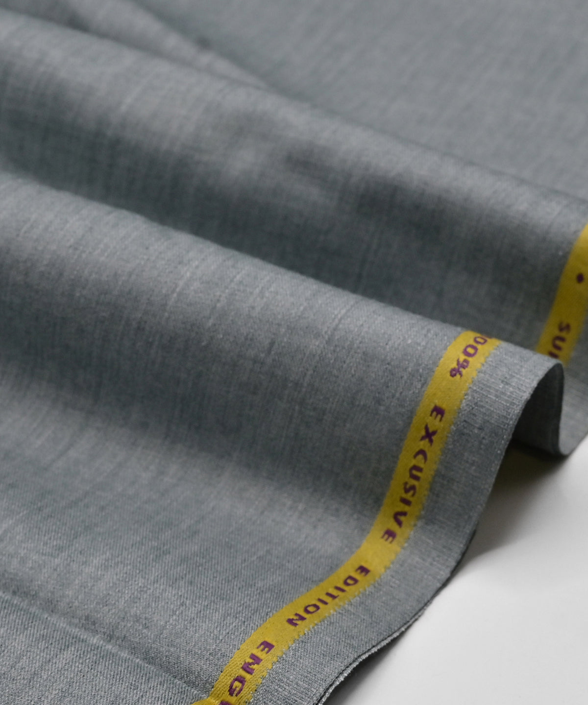 FINE WOOL 03 - (WIN25)