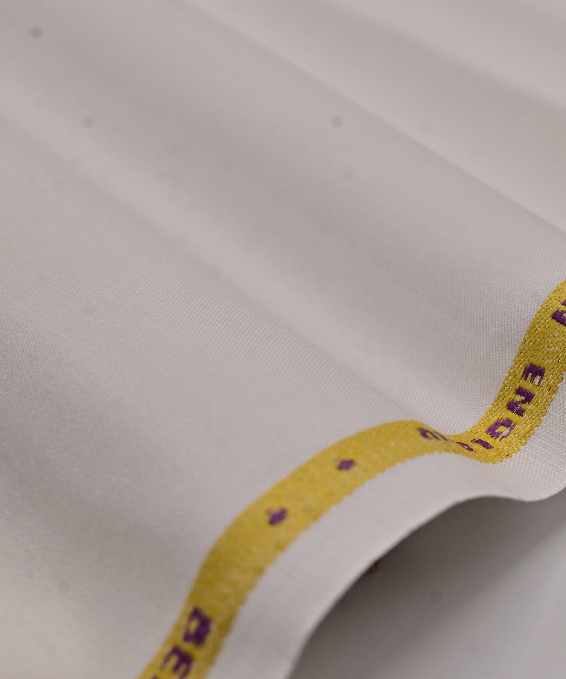 FINE WOOL 03 - (WIN25)