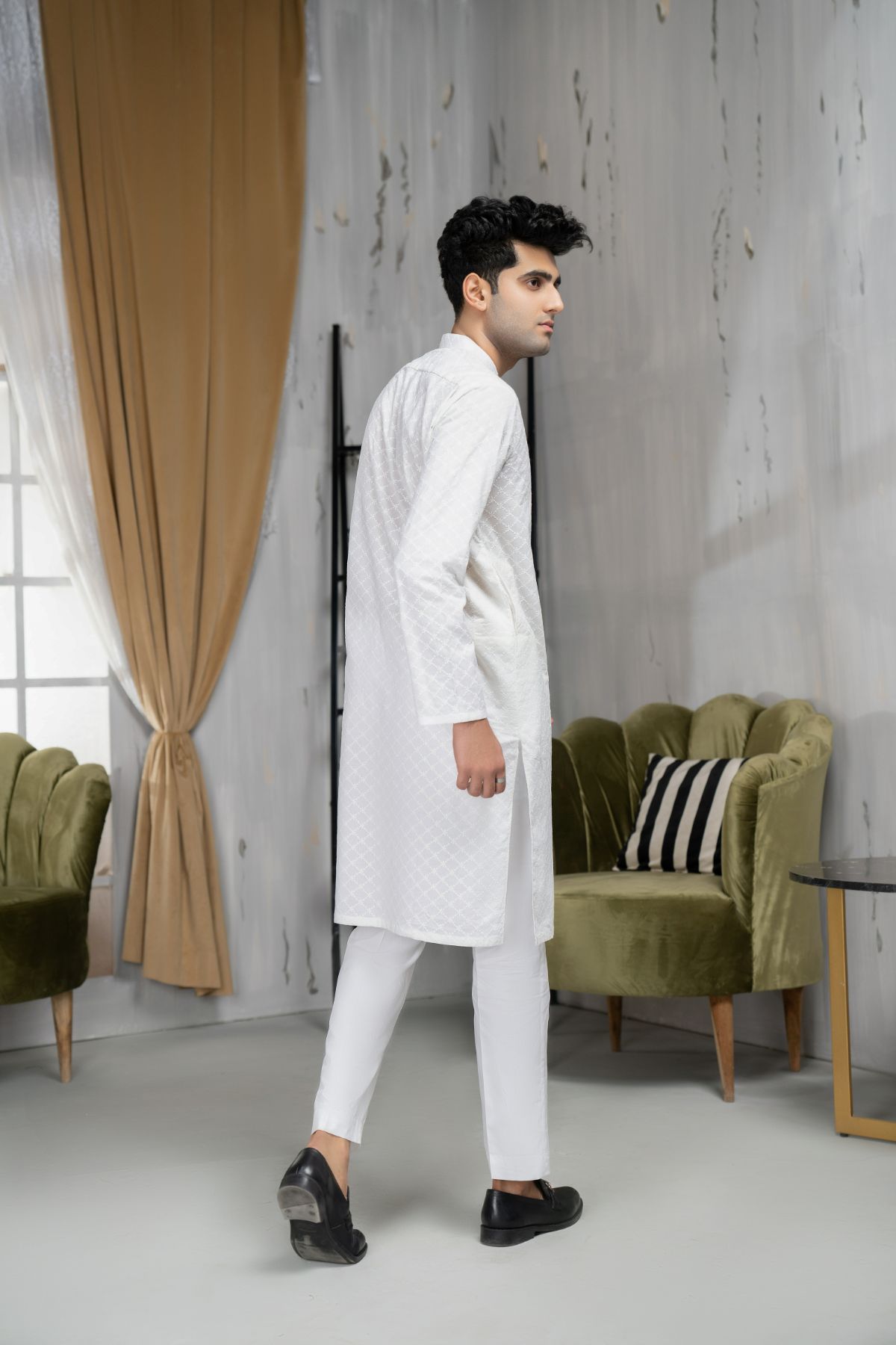 White Kurta - GTS 682